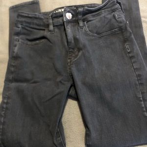 American eagle black skinny jeans